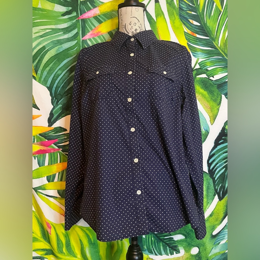 L.L. Bean L Blue White Polka Dot Button Down Cotton Lycra Fall Teacher Shirt